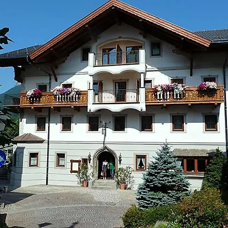 Feldwebel Hotel 4*