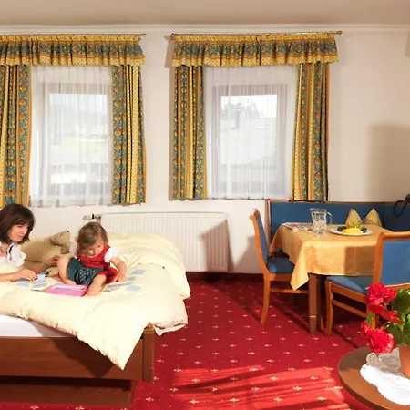Hotel Feldwebel 4*