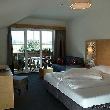 Hotel Feldwebel 4*