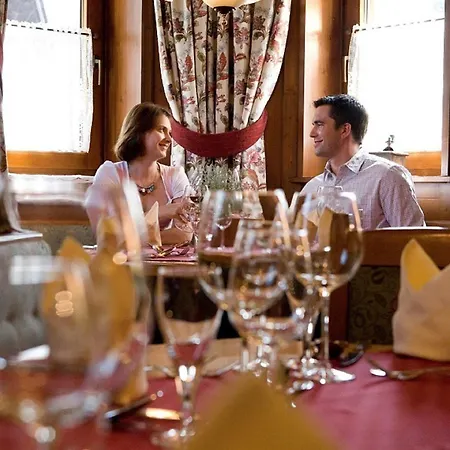 Feldwebel Hotel 4*